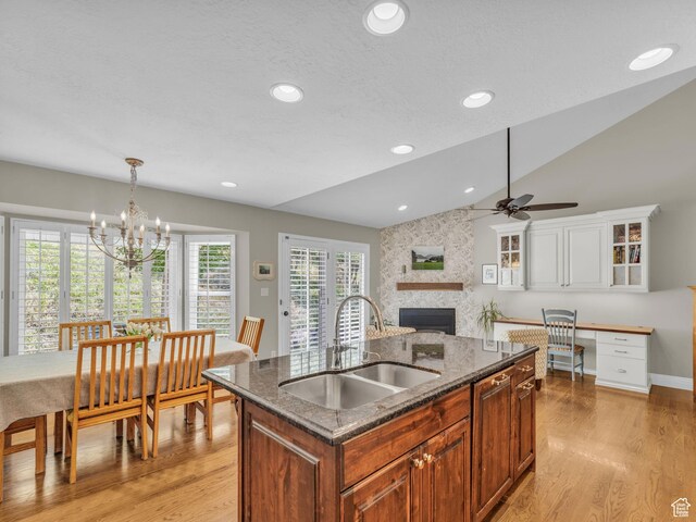 2984 E Lostwood Dr, Sandy, UT 84092 - photo 12