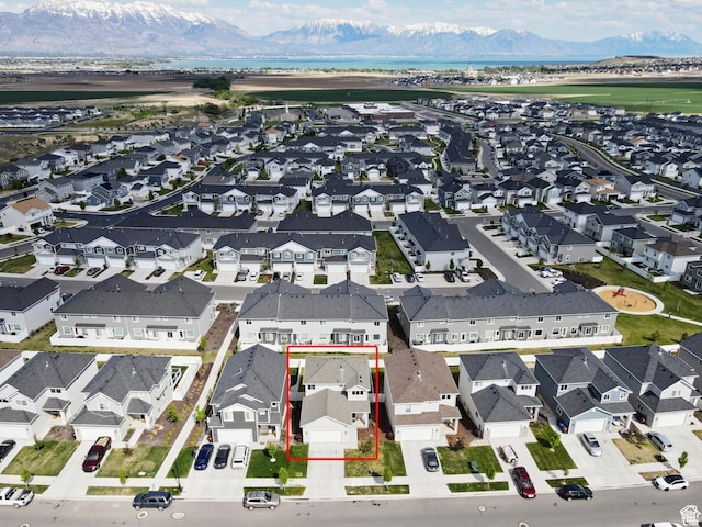 7256 N Green Pasture Ln, Eagle Mountain, UT 84005 - aerial perspective of suburban area featuring property boundaries highlighted and a mountain backdrop