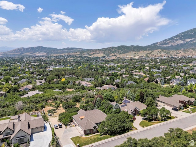 215 N Bald Mountain Dr E, Alpine, UT 84004 - aerial view of residential area with a mountainous background