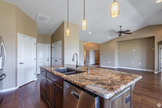 1410 W Ambassador Dr, St George, UT 84790 - kitchen with stainless steel appliances, vaulted ceiling, dark wood-type flooring, a center island with sink, and ceiling fan