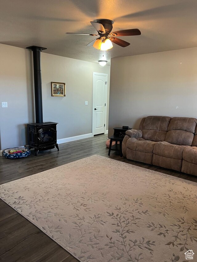 305 E Parker Mountain Rd S, Antimony, UT 84712