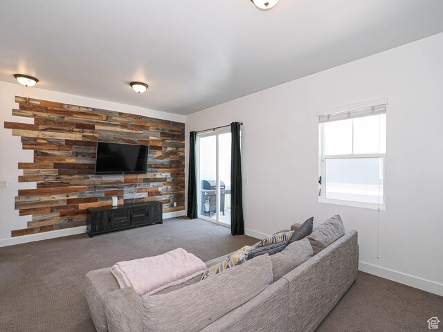 1051 W Narrows Ln S, Bluffdale, UT 84065 - carpeted living area with baseboards