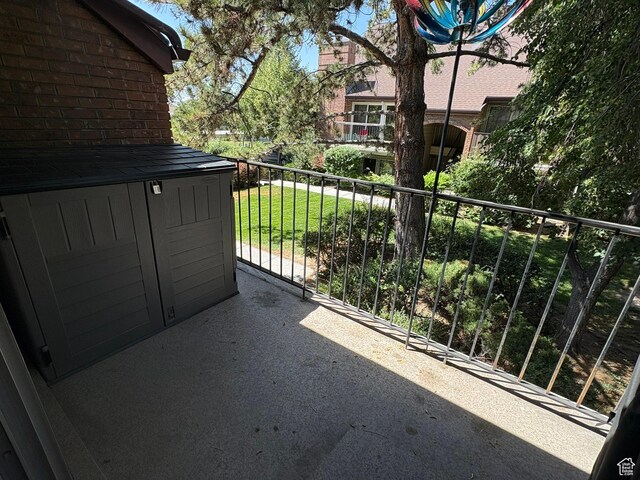 8158 S Cottonwood Hills Cir, Sandy, UT 84094 - view of balcony