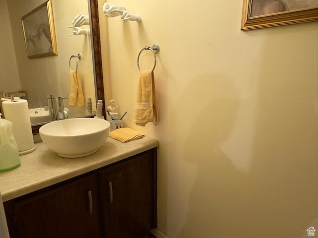 8158 S Cottonwood Hills Cir, Sandy, UT 84094 - bathroom featuring vanity