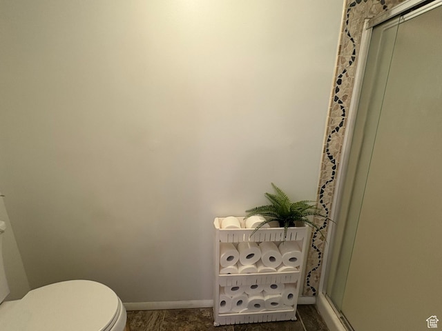 8158 S Cottonwood Hills Cir, Sandy, UT 84094 - bathroom with toilet and curtained shower
