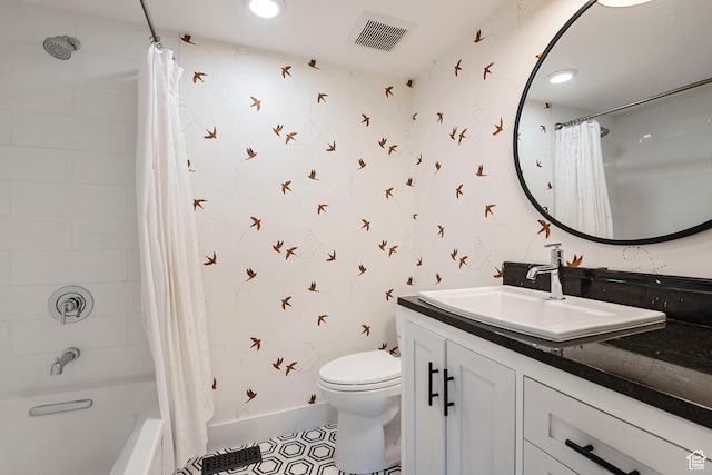 2922 E Hillsden Dr, Holladay, UT 84117 - bathroom with vanity, wallpapered walls, shower / bathtub combination with curtain, tile patterned flooring, and recessed lighting