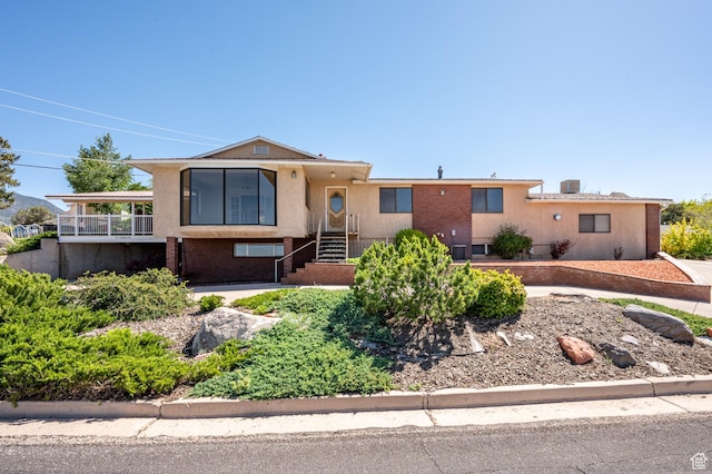 42 S Juniper Dr, Cedar City, UT 84720 - view of front of home with stucco siding