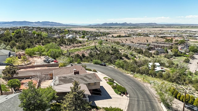 42 S Juniper Dr, Cedar City, UT 84720 - aerial view of residential area featuring a mountain backdrop