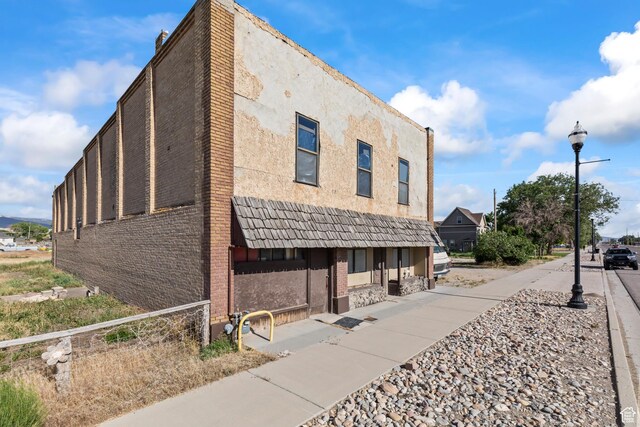 125 S Main St, Centerfield, UT 84622 - view of side of property with brick siding