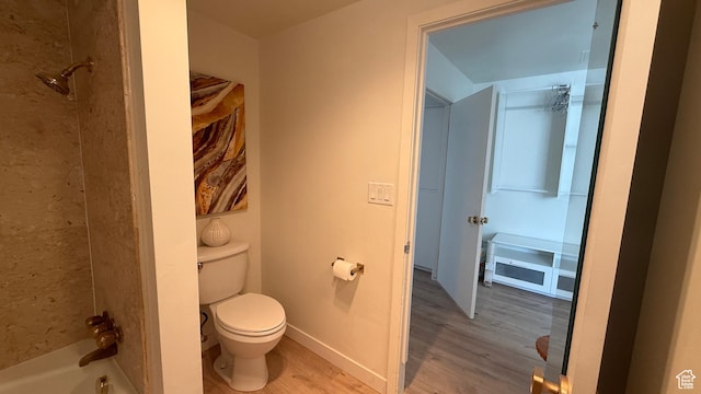 777 E S Temple N Unit 4B, Salt Lake City, UT 84102 - full bathroom featuring wood finished floors and shower / tub combination