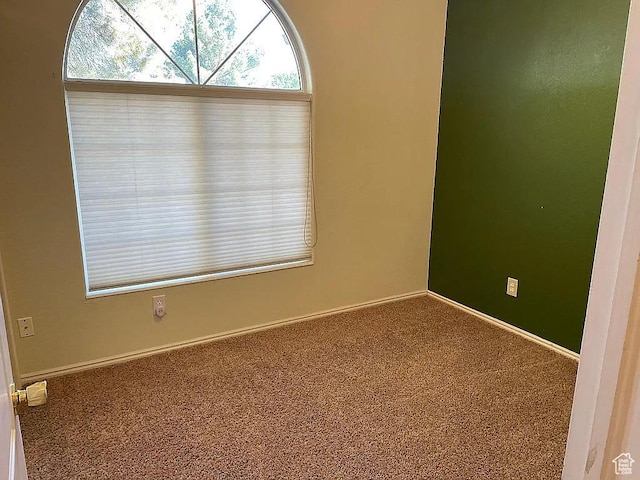 1118 E Chokeberry Dr, St George, UT 84790 - carpeted spare room with baseboards