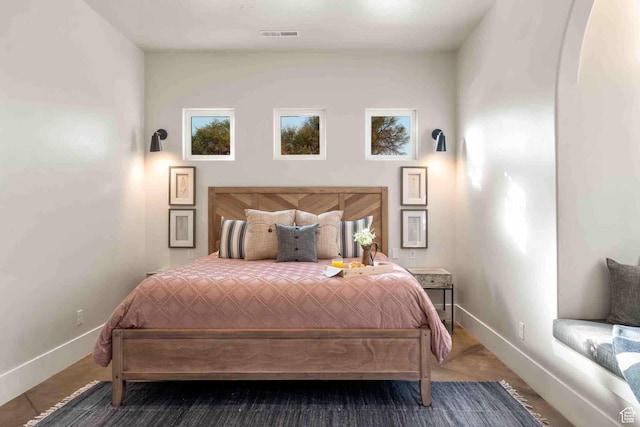 4582 S 1500 W, Hurricane, UT 84737 - bedroom with baseboards and arched walkways
