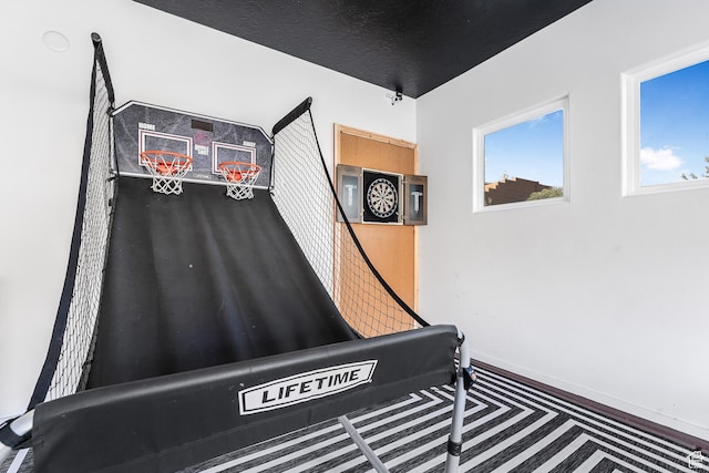 4582 S 1500 W, Hurricane, UT 84737 - detailed view of carpet flooring and baseboards