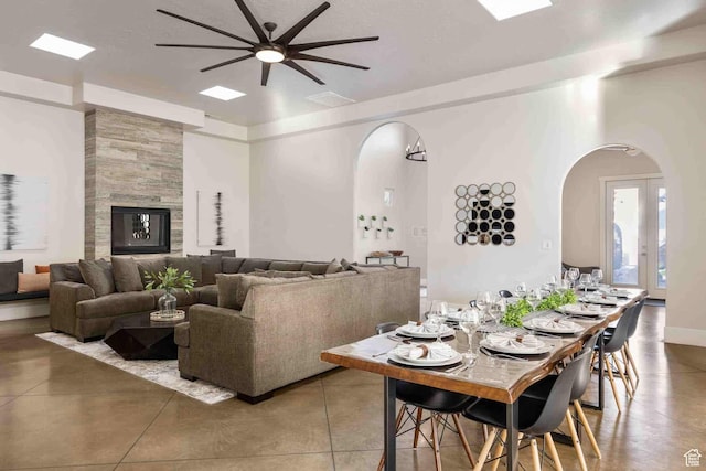 4582 S 1500 W, Hurricane, UT 84737 - dining area featuring arched walkways and ceiling fan