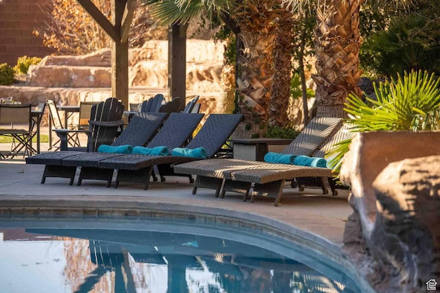 4582 S 1500 W, Hurricane, UT 84737 - view of swimming pool featuring a patio