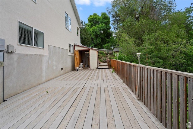 3181 E Deer Creek Cir, Cottonwood Heights, UT 84121 - wooden terrace featuring view of wooded area