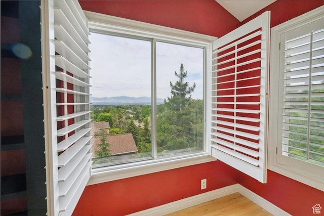 3181 E Deer Creek Cir, Cottonwood Heights, UT 84121 - unfurnished sunroom featuring lofted ceiling