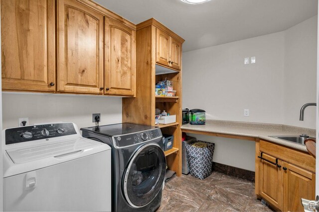 2119 Blair Cir, Santa Clara, UT 84765 - laundry area featuring separate washer and dryer and cabinet space