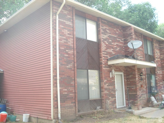 281 E 7th St S Unit 8, Ogden, UT 84404 - view of front facade featuring brick siding
