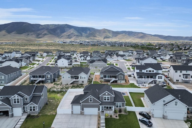 2873 S Puddle Ln, Saratoga Springs, UT 84045 - aerial view of residential area featuring mountains