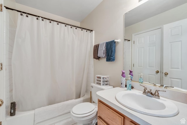 382 N Peach St, Santaquin, UT 84655 - full bathroom featuring vanity and shower / bath combo