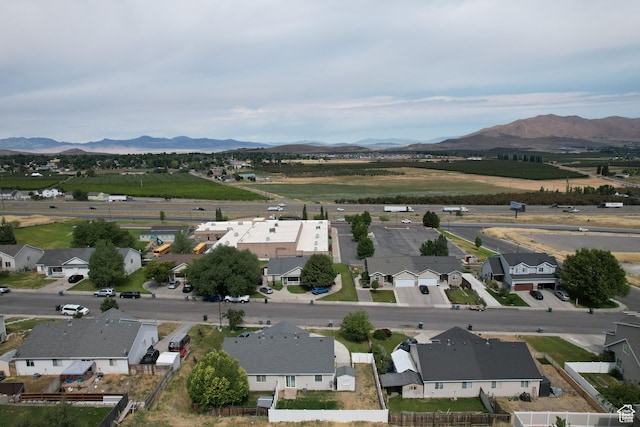 382 N Peach St, Santaquin, UT 84655 - aerial perspective of suburban area with a mountain backdrop
