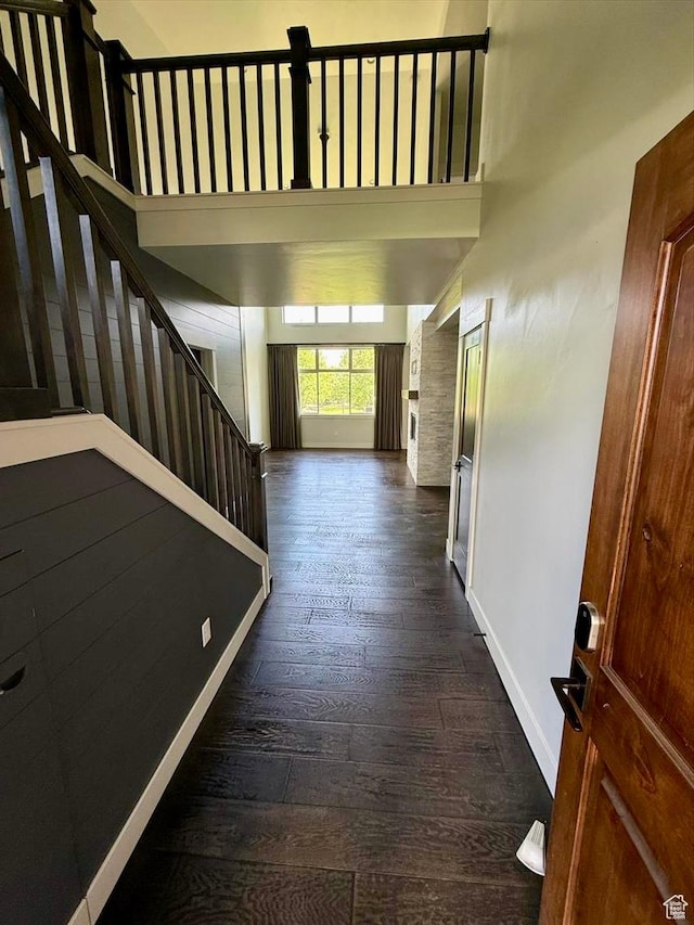475 W 1150 N Unit 5, Midway, UT 84049 - corridor featuring dark wood-style flooring, stairway, and a high ceiling