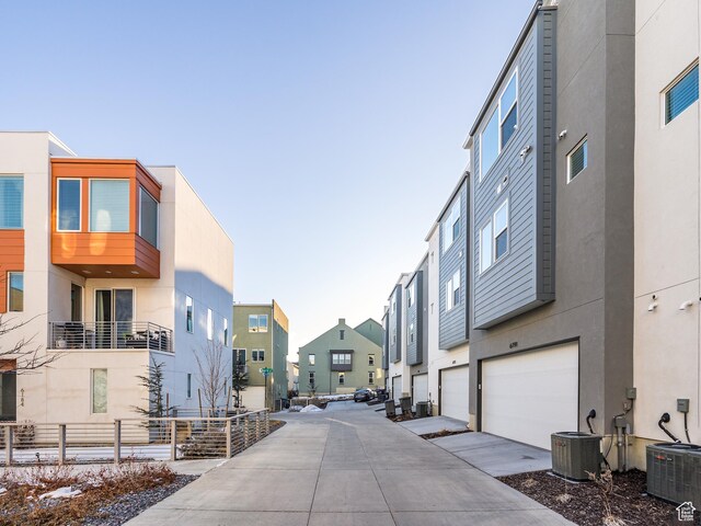 6191 W S Jordan Pkwy S Unit 286, South Jordan, UT 84009 - view of road with a residential view