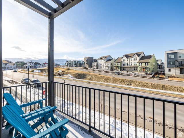 6191 W S Jordan Pkwy S Unit 286, South Jordan, UT 84009 - balcony with a residential view
