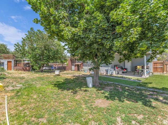 6126 S Middlewood Cir W, Salt Lake City, UT 84118 - view of yard with a patio