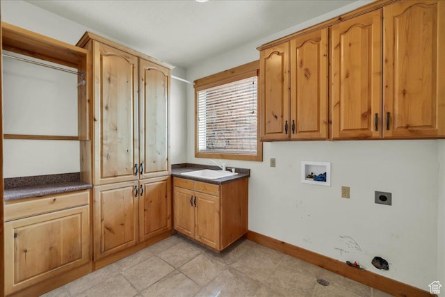 393 N Crestline Cir, St George, UT 84790 - laundry room featuring electric dryer hookup, cabinet space, hookup for a washing machine, and light tile patterned floors