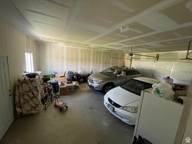 2156 W 4750 N, Roosevelt, UT 84066 - garage featuring a garage door opener