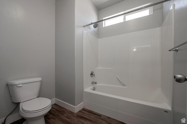 55 W Silver Springs Dr Unit F, Vineyard, UT 84059 - bathroom featuring bathing tub / shower combination and wood finished floors