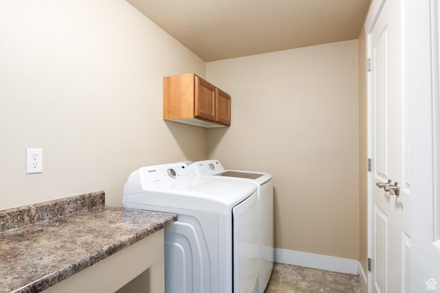 136 W Spring Hill Way Unit 801, Saratoga Springs, UT 84045 - laundry area featuring washing machine and dryer and cabinet space