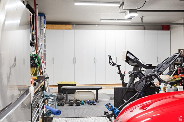 2723 S Varano Way, St George, UT 84770 - garage with a garage door opener