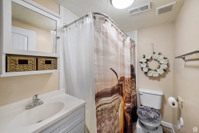 451 S 200 E, Heber City, UT 84032 - bathroom featuring vanity and a shower with curtain