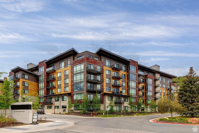 2431 W High Mountain Rd Unit 504, Park City, UT 84098 - view of apartment building / complex