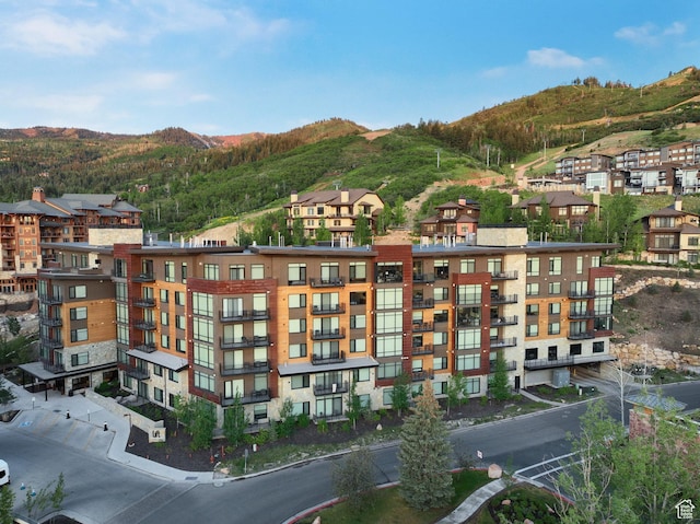 2431 W High Mountain Rd Unit 504, Park City, UT 84098 - view of apartment building / complex featuring a mountain view