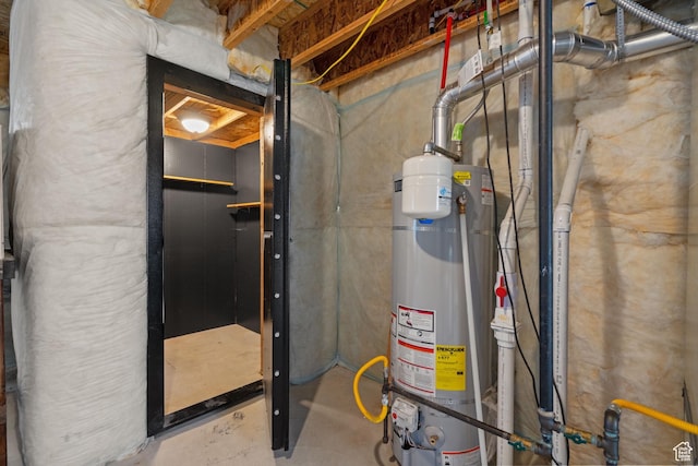 18605 N 6000 W, Riverside, UT 84334 - utility room with gas water heater