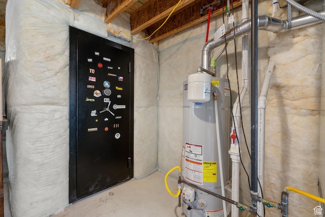 18605 N 6000 W, Riverside, UT 84334 - utility room with gas water heater