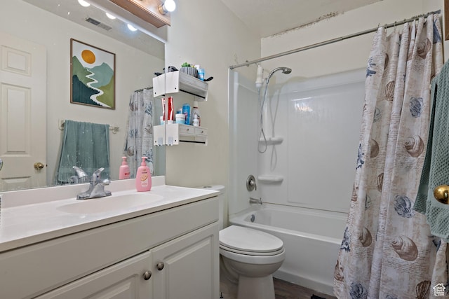 835 E 500 N, Spanish Fork, UT 84660 - bathroom featuring vanity, shower / tub combo with curtain, and wood finished floors