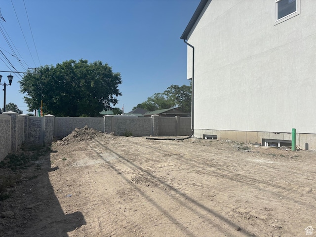 1719 W Brocious Way S Unit 301, South Jordan, UT 84095 - view of yard