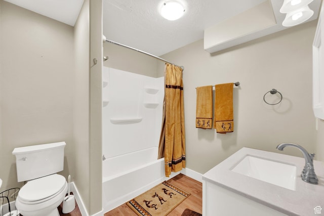799 E 10 S, American Fork, UT 84003 - bathroom with vanity, wood finished floors, and shower / tub combo