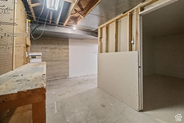 9203 S 220 E, Sandy, UT 84070 - photo 17