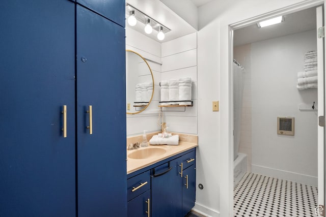 2176 S Bear Blvd # 421, Garden City, UT 84028 - full bath featuring vanity and shower / tub combo