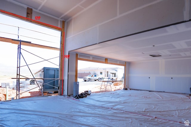4783 W 2020 S, Hurricane, UT 84737 - view of garage