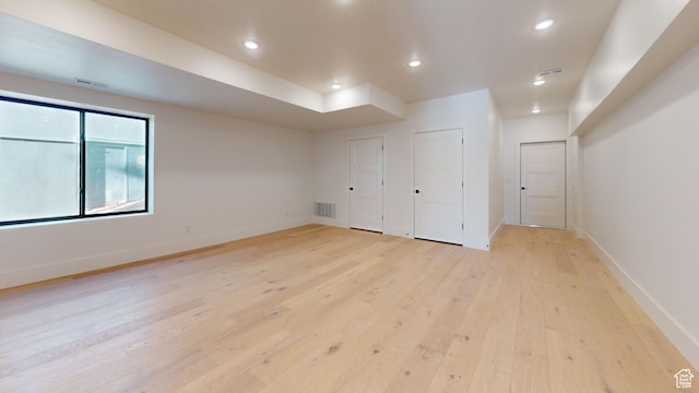 683 N Heritage St, Mapleton, UT 84664 - unfurnished bedroom featuring light wood-style flooring and recessed lighting