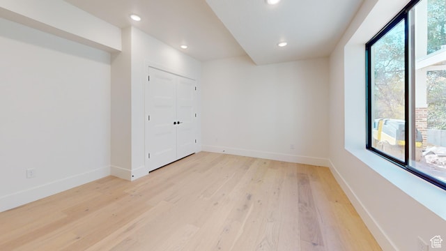 683 N Heritage St, Mapleton, UT 84664 - spare room with light wood finished floors and recessed lighting