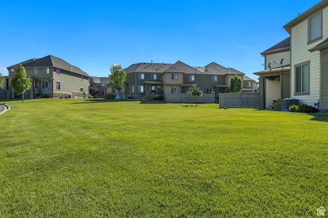 9209 N Prairie Dunes Way, Eagle Mountain, UT 84005 - view of yard featuring a residential view
