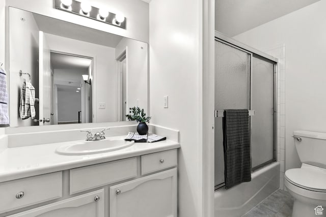 2522 E 1950 N, Layton, UT 84040 - full bath with vanity and enclosed tub / shower combo